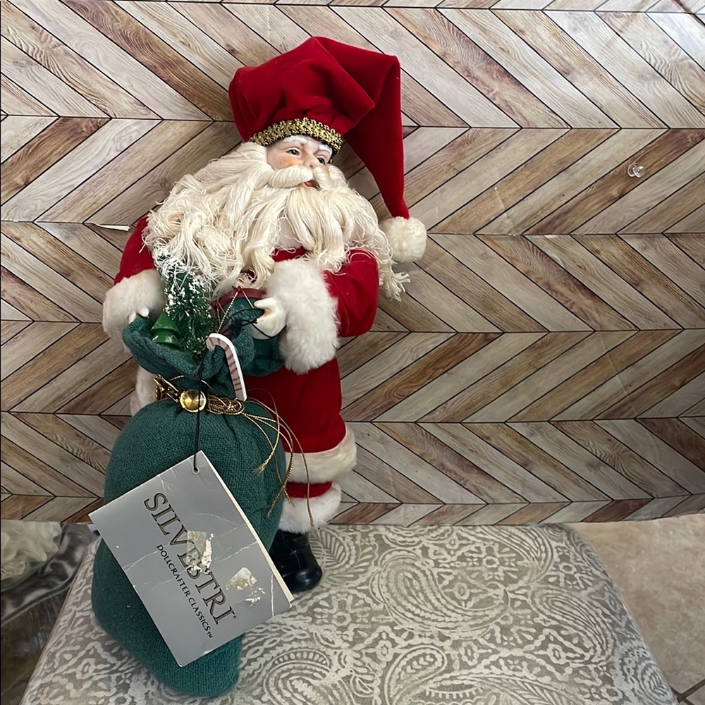 Vintage Silvestri Red and Green Santa Figurine with toy‎ sack 1987